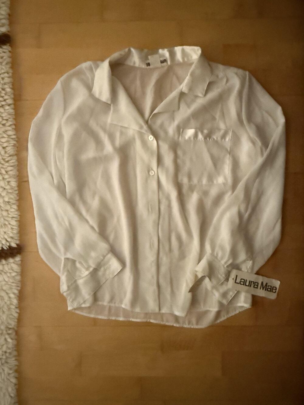 VTG Laura Mae White Semi sheer White Button Down Satin Collar 14